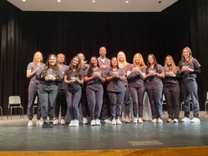 Juniors observe nurses’ lamplighting