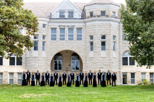 Chamber Singers to give Sunday concert at Newton church