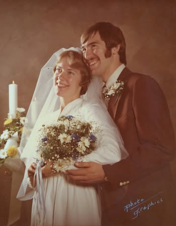 Wedding photo of Nancy Voth & Brian Stucky