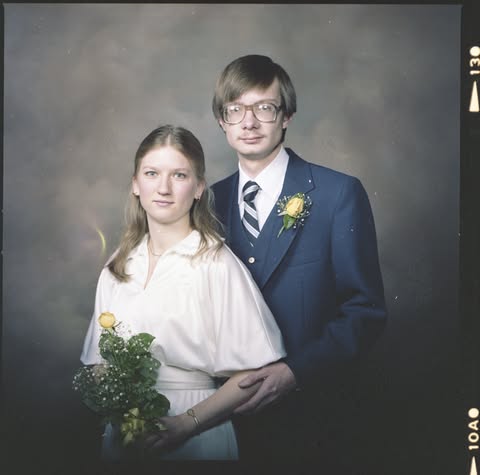 Wedding photo of Barbara Thieszen & John Thiesen
